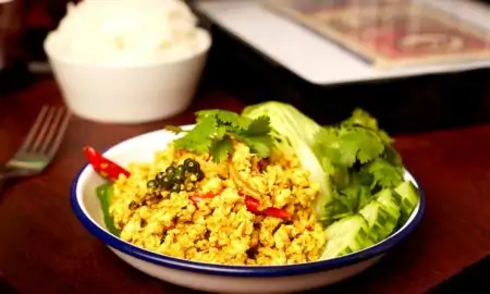Southern Thai minced chicken with turmeric Southern Thai minced chicken with turmeric