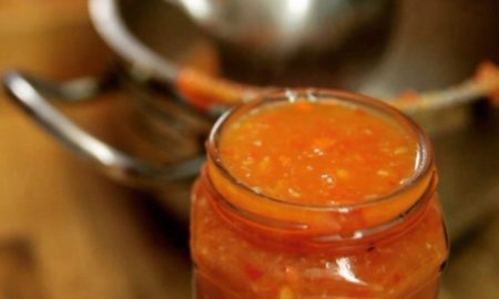 Sweet chilli dipping sauce Sweet chilli dipping sauce