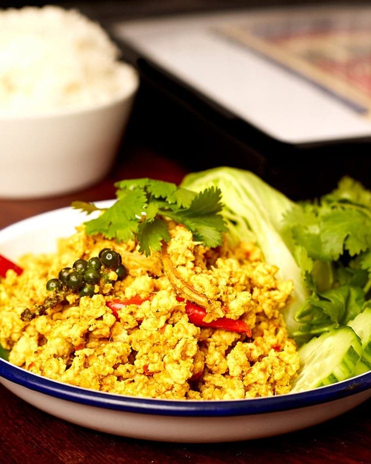 Rosa Thai minced chicken turmeric